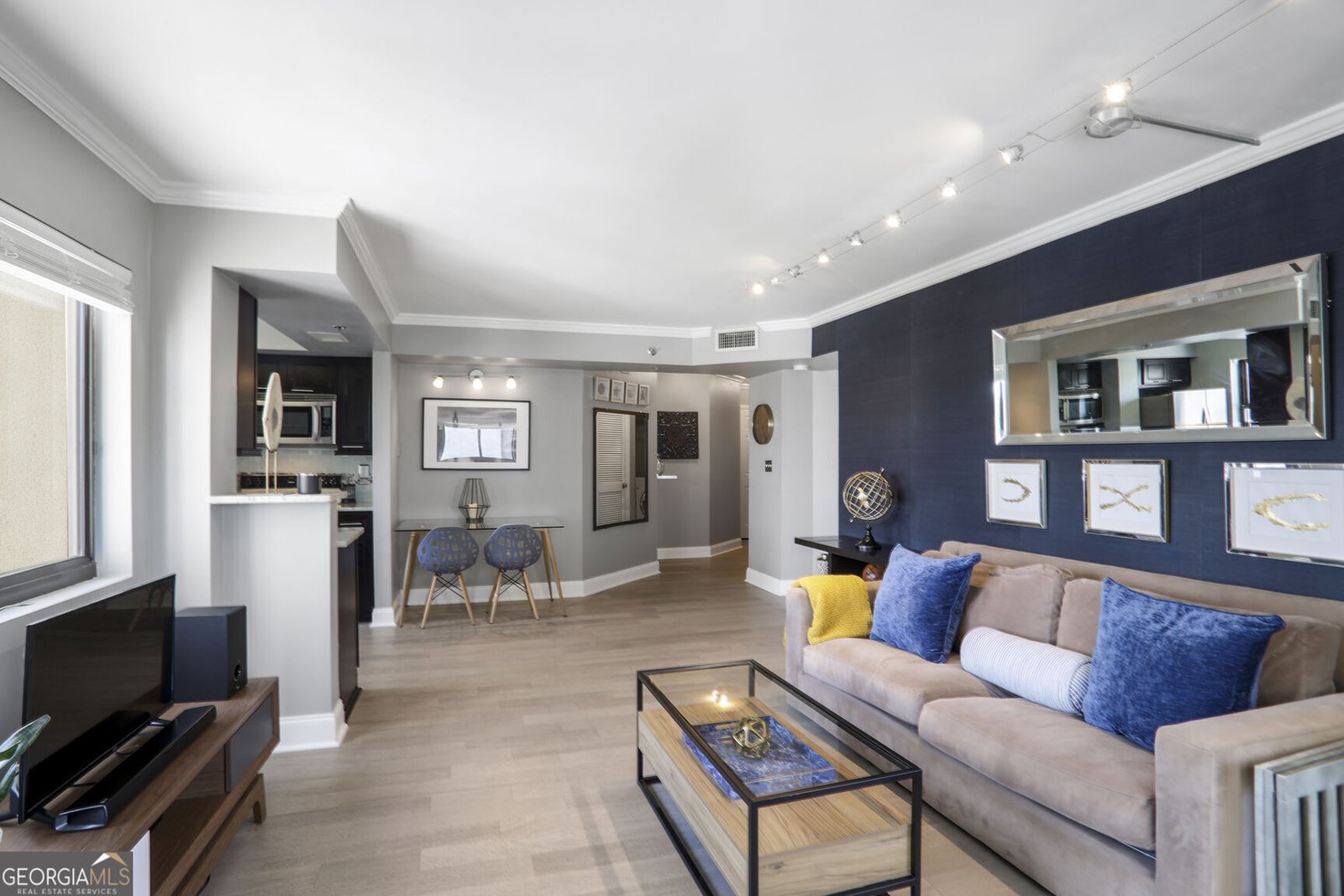 795 Hammond Drive Atlanta - 2