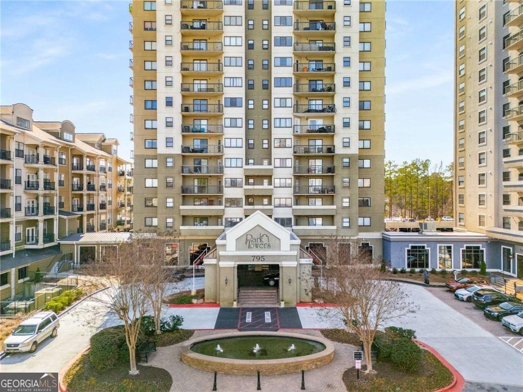 795 Hammond Drive Atlanta - 27