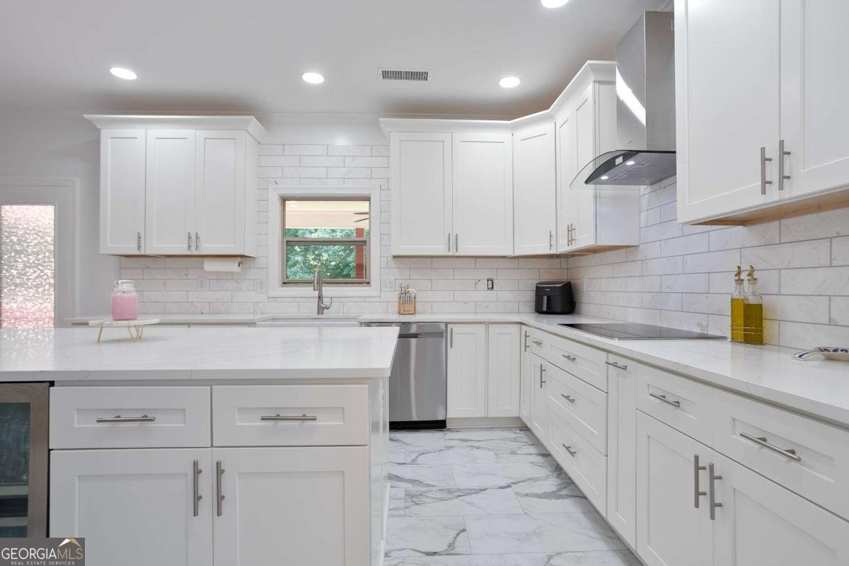785 Streamview Way Alpharetta - 7