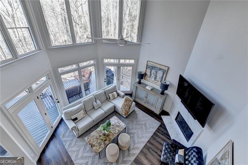 3937 Skyline Drive Gainesville - 24