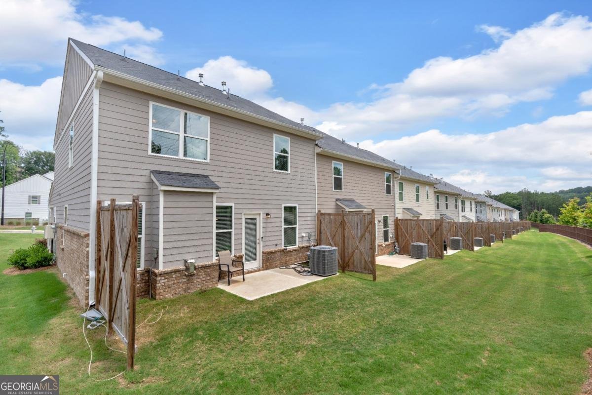 1311 Park Center Circle Austell - 31