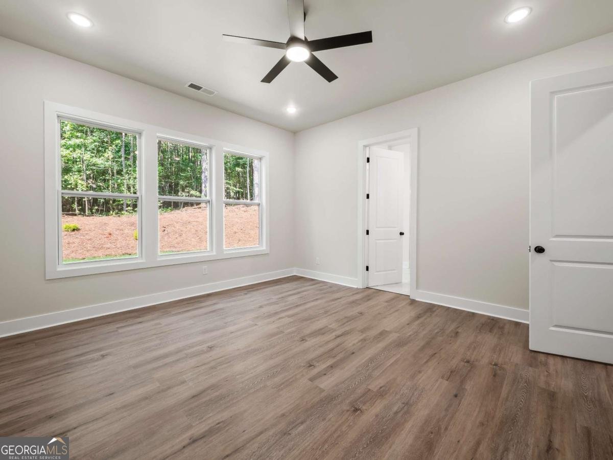2335 Azalea Dr Loganville - 37