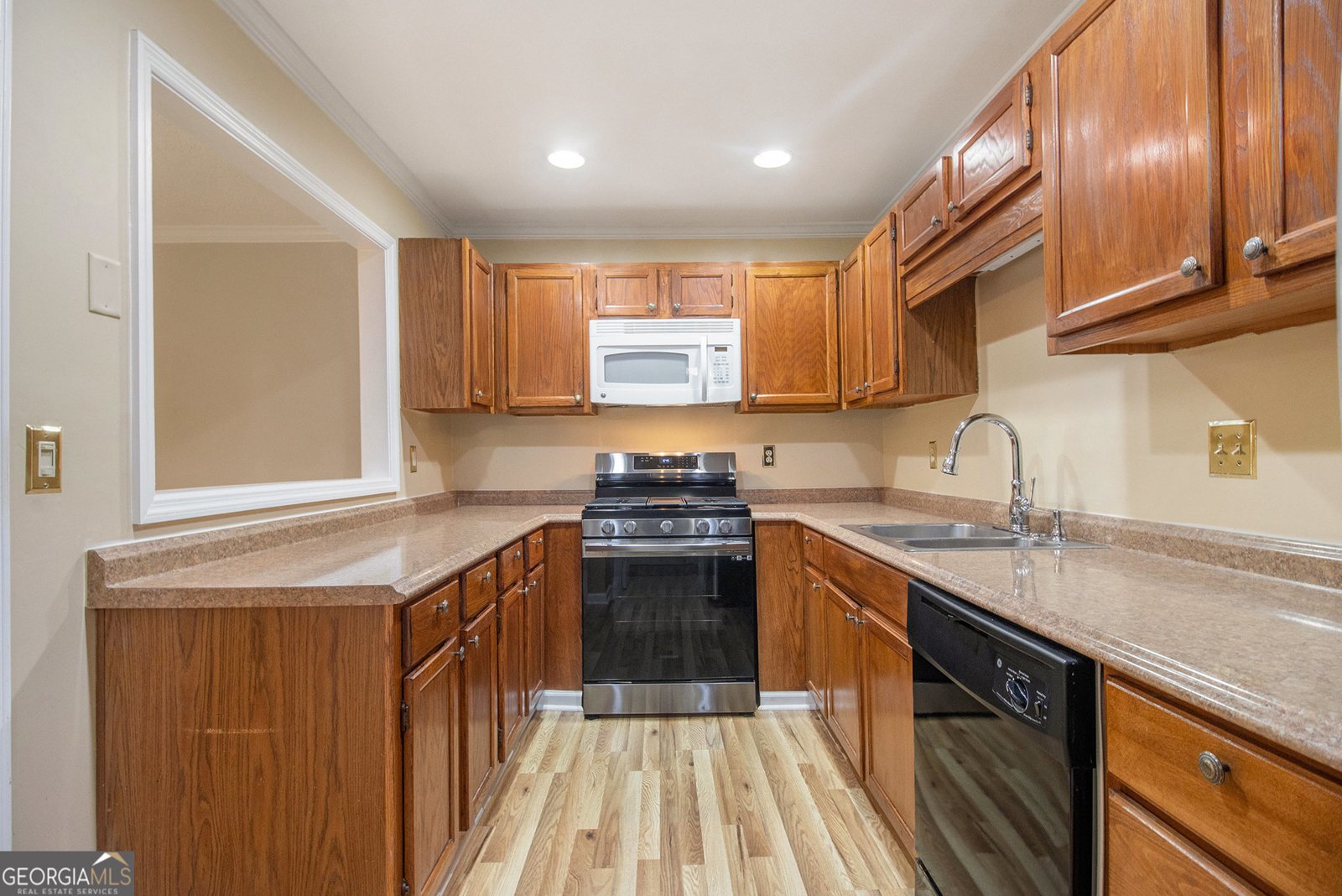 205 Peachtree Forest Drive Peachtree Corners - 10