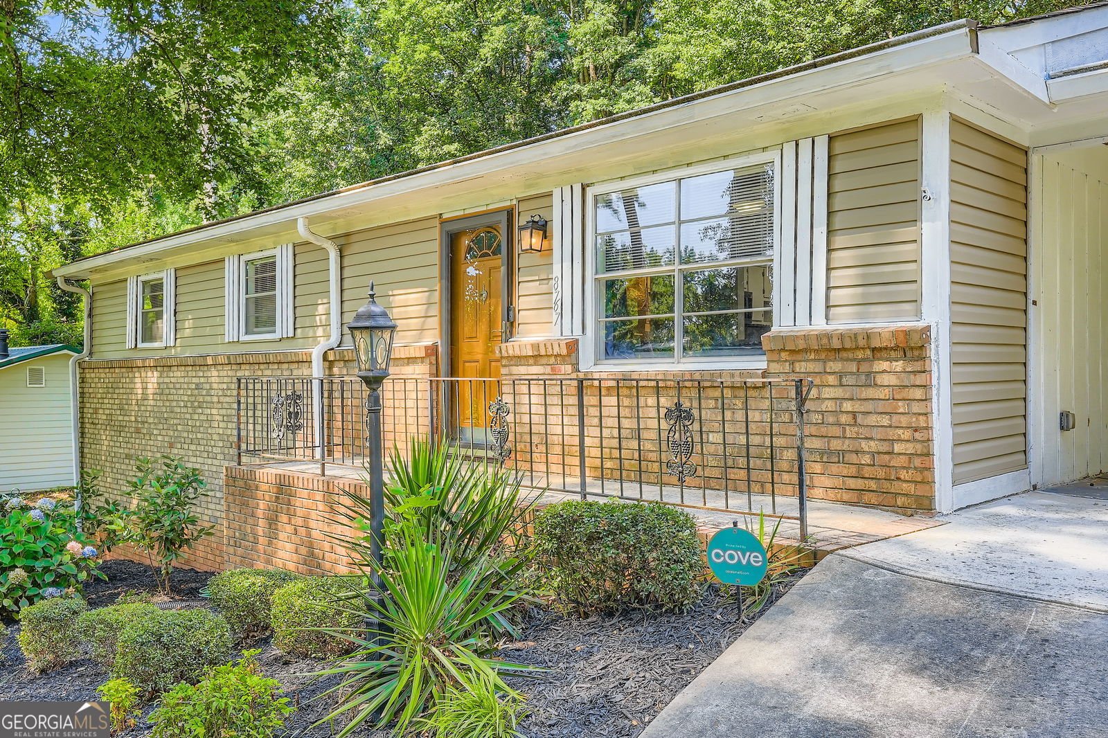 8767 N View Drive Lithia Springs - 4