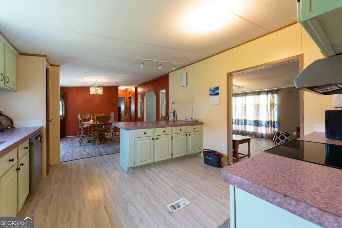 518 Nance Springs Road Resaca - 13