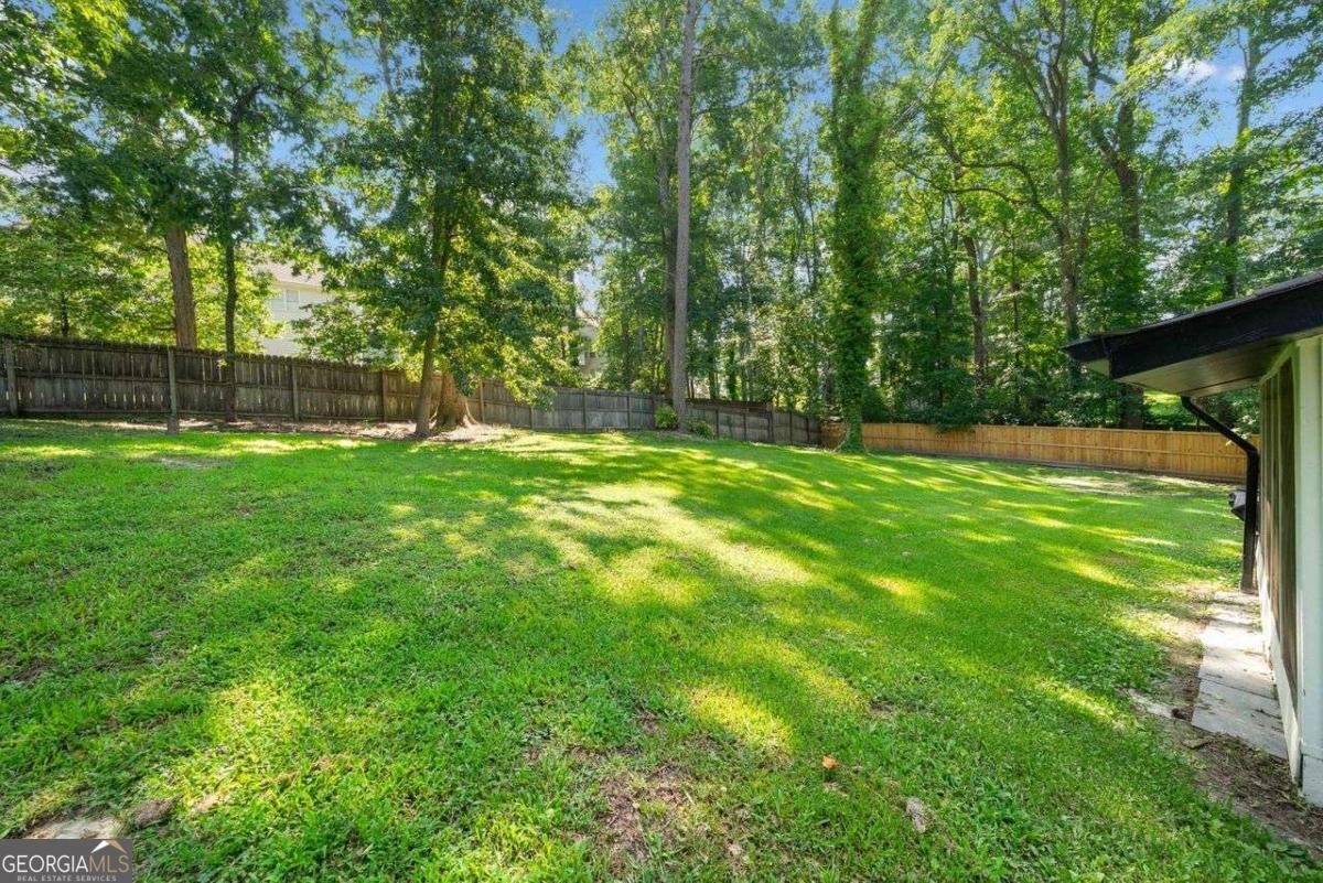 1637 Deer Run Road Lawrenceville - 23