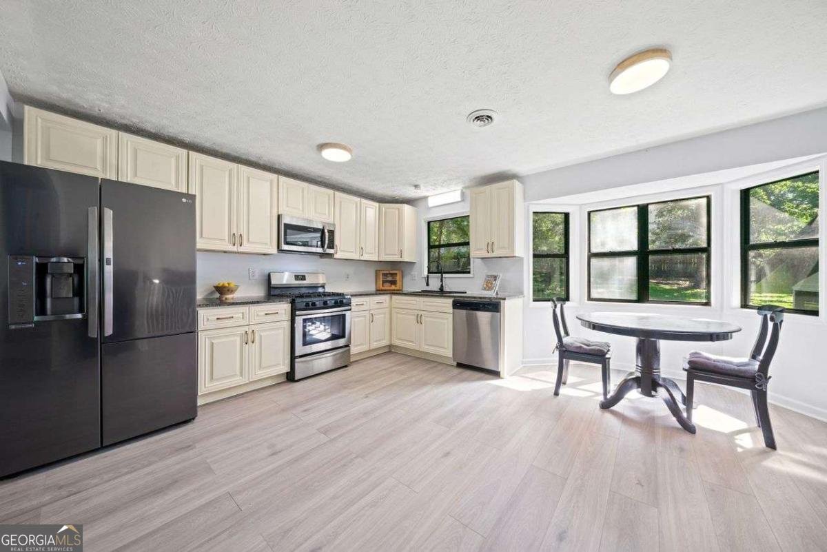 1637 Deer Run Road Lawrenceville - 3