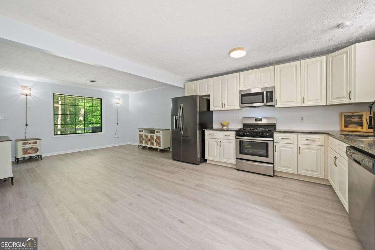 1637 Deer Run Road Lawrenceville - 4
