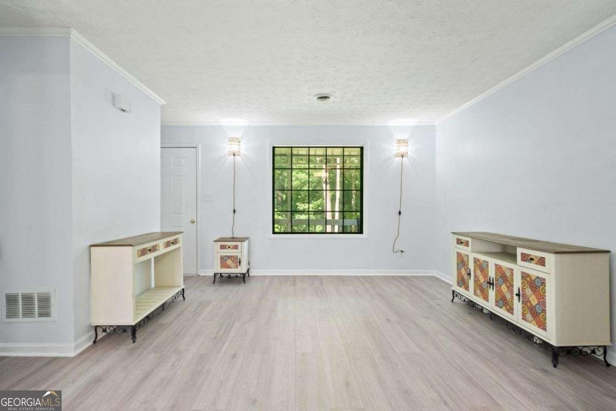 1637 Deer Run Road Lawrenceville - 9