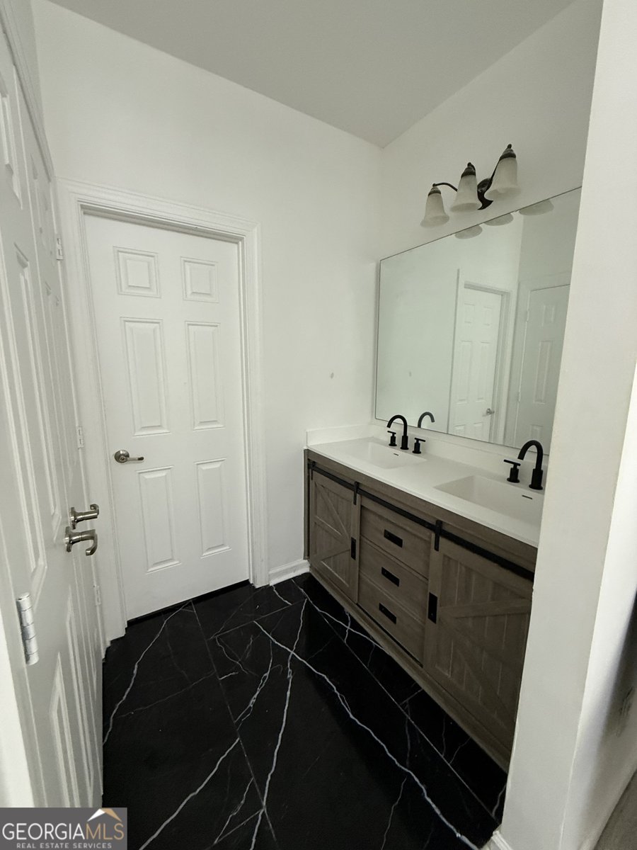 6409 Caledon Court Locust Grove - 74
