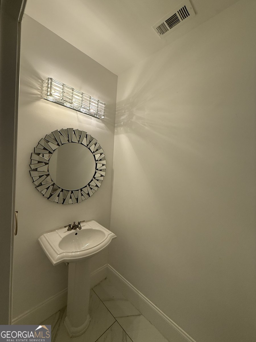 6409 Caledon Court Locust Grove - 75