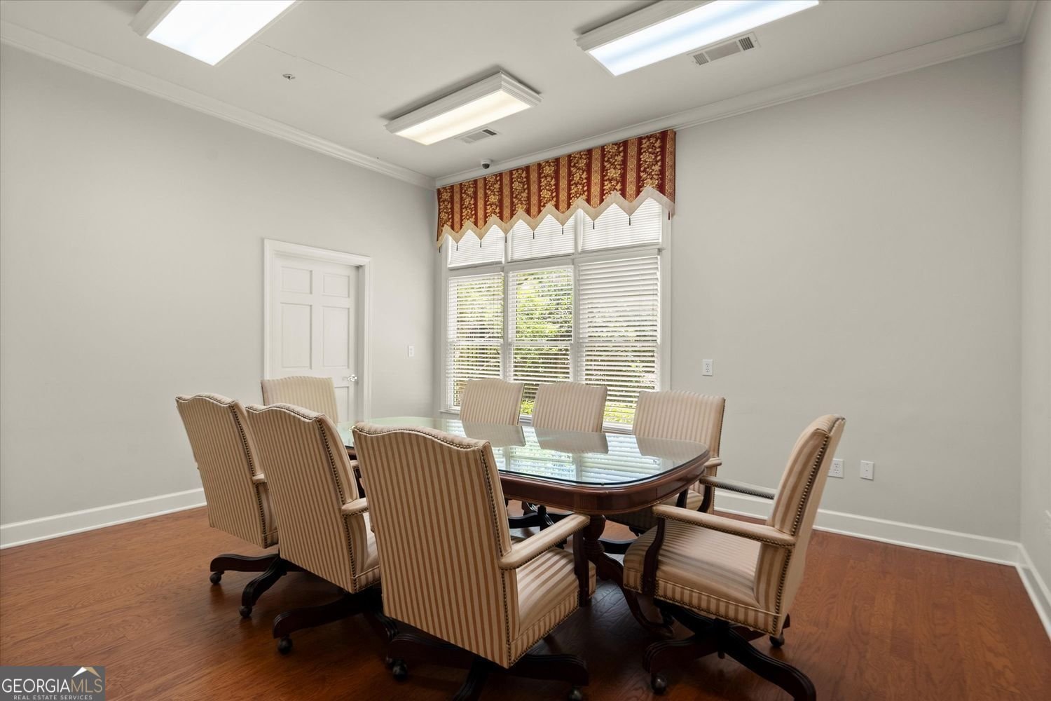 632 Sandringham Drive Alpharetta - 29
