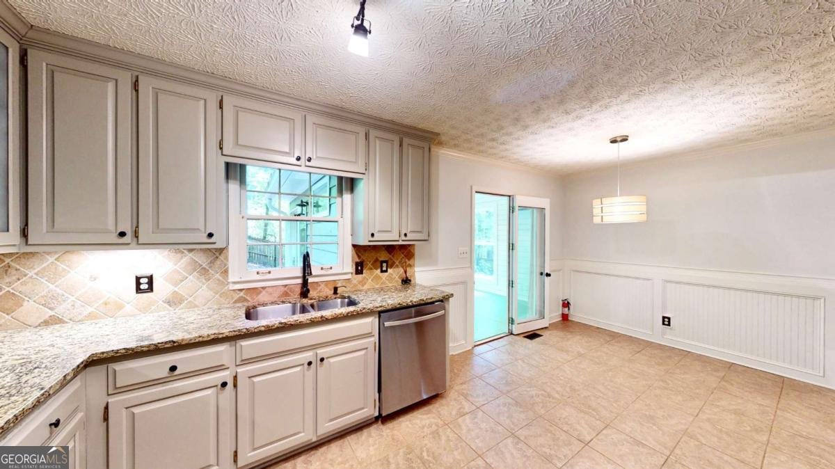 203 Cedar Creek Court Acworth - 16