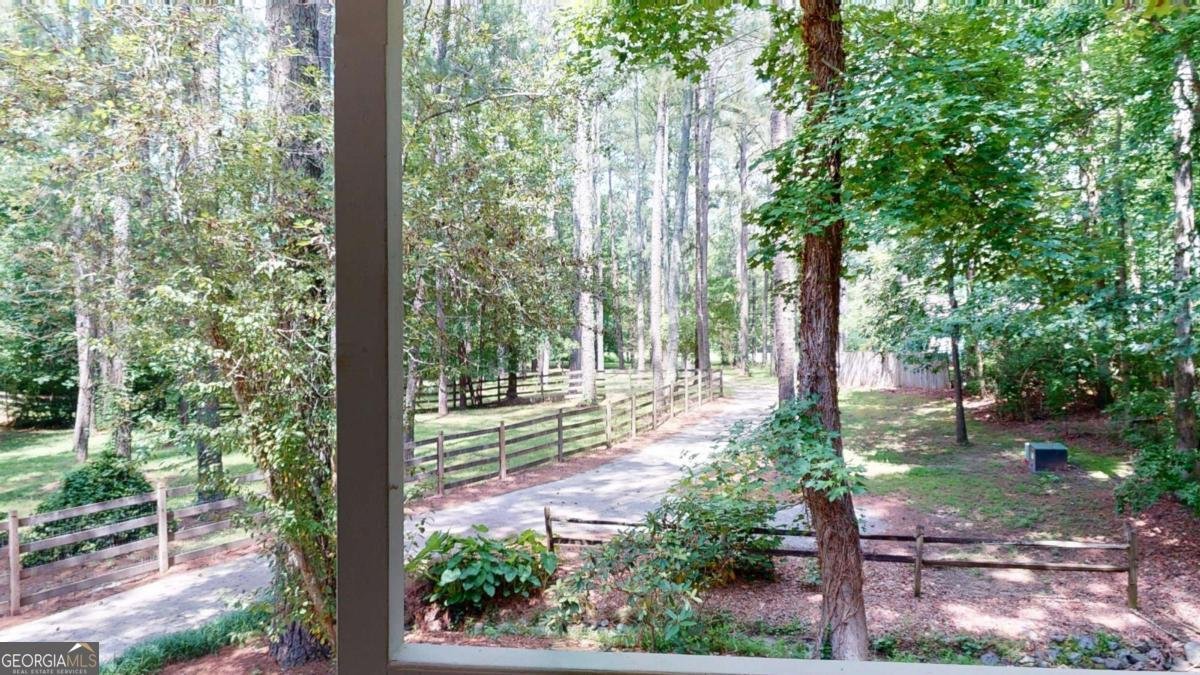 203 Cedar Creek Court Acworth - 3