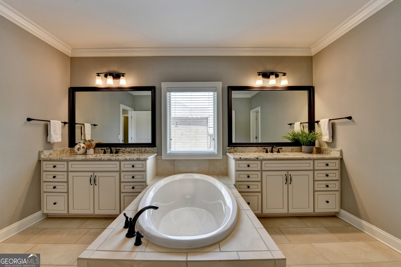 2960 Manorview Lane Milton - 32