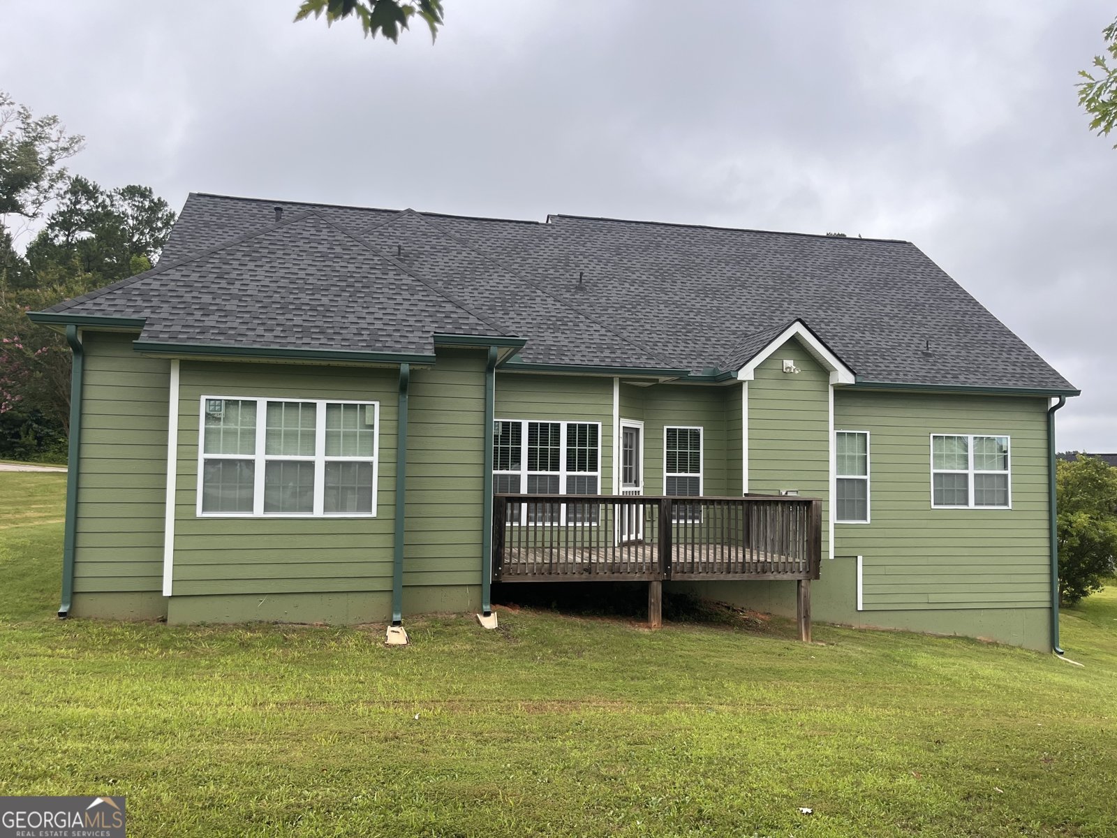 109 Lexington Park Drive LaGrange - 28