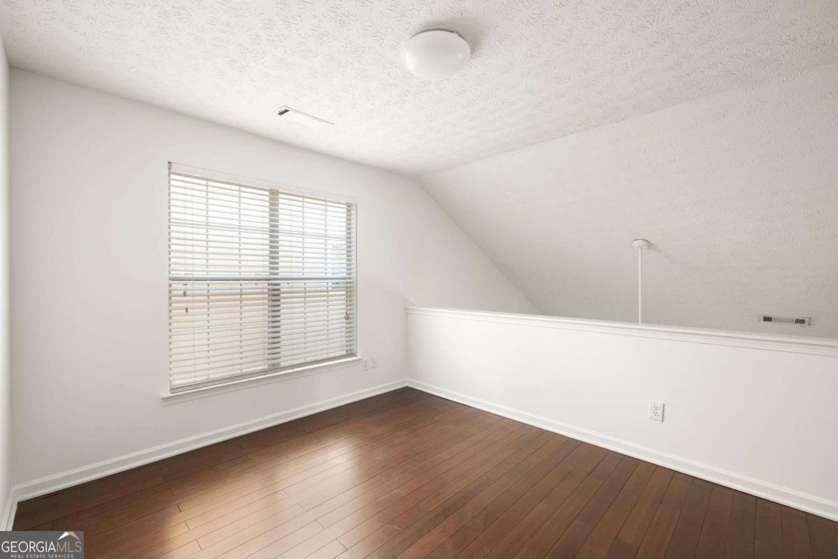 1334 Gates Drive Atlanta - 23