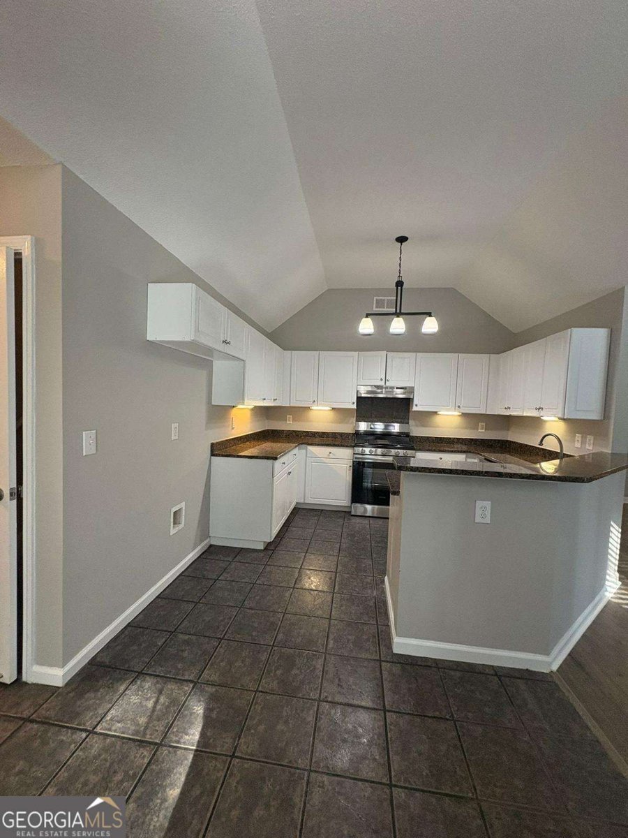 12 Barrington Court Sharpsburg - 4