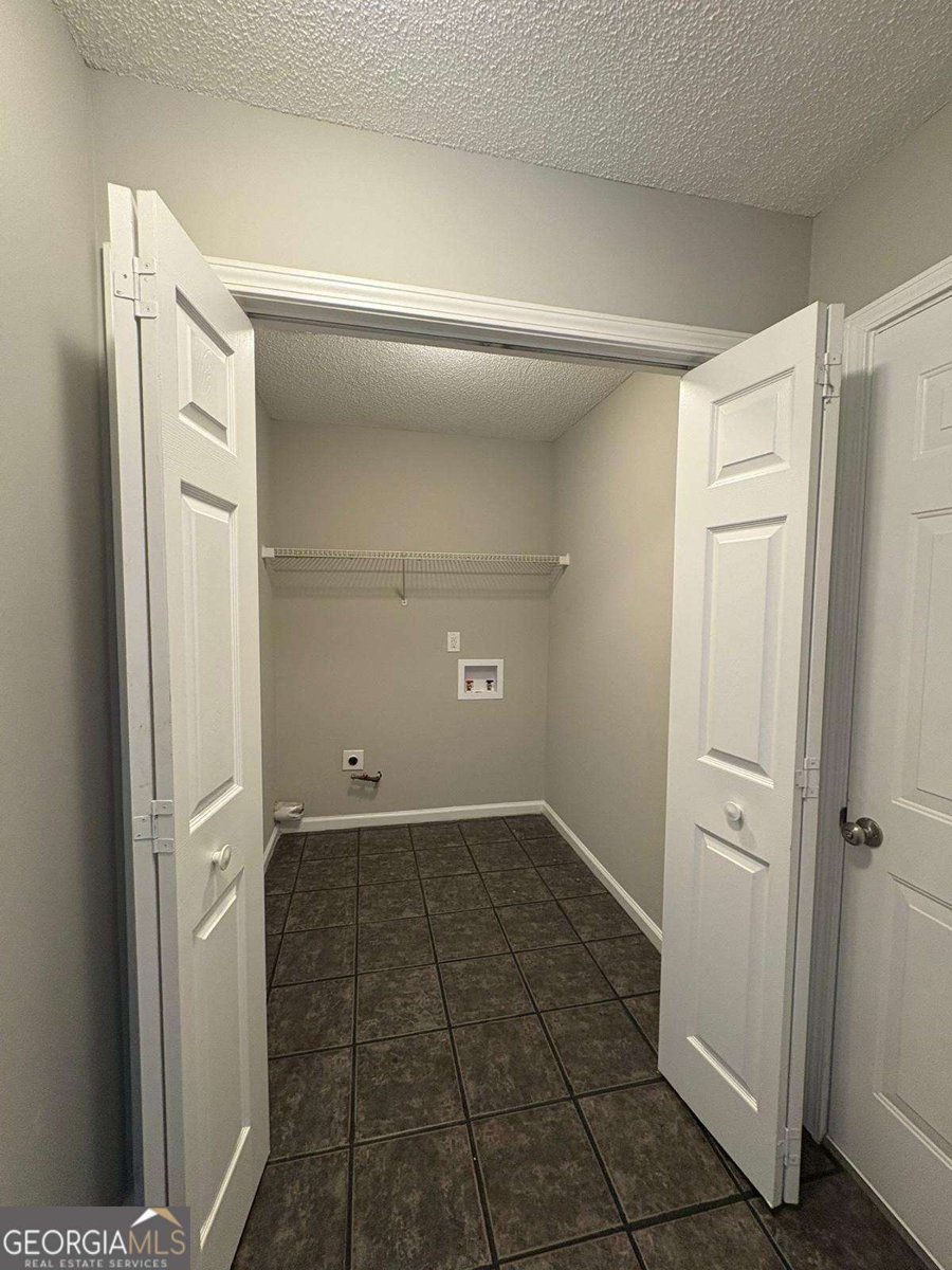 12 Barrington Court Sharpsburg - 8