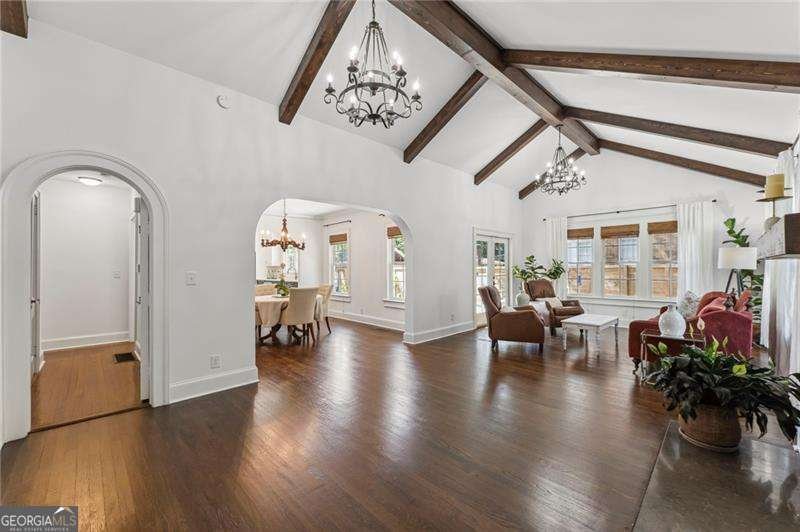 1423 Briarcliff Atlanta - 13