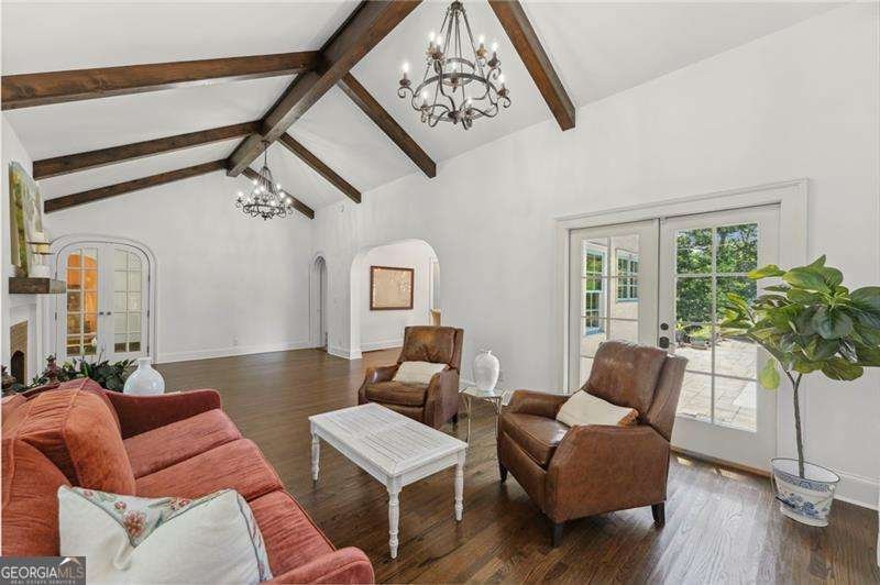 1423 Briarcliff Atlanta - 16