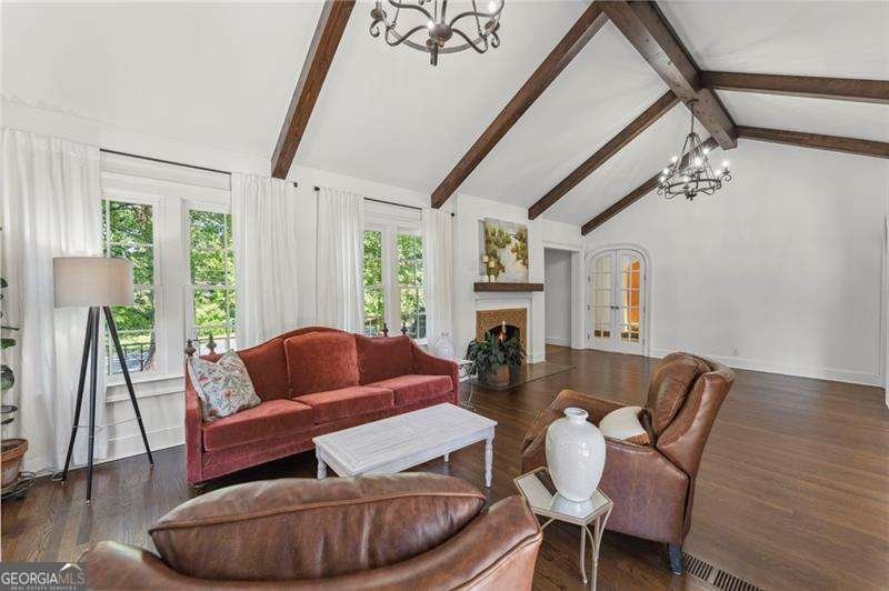 1423 Briarcliff Atlanta - 18