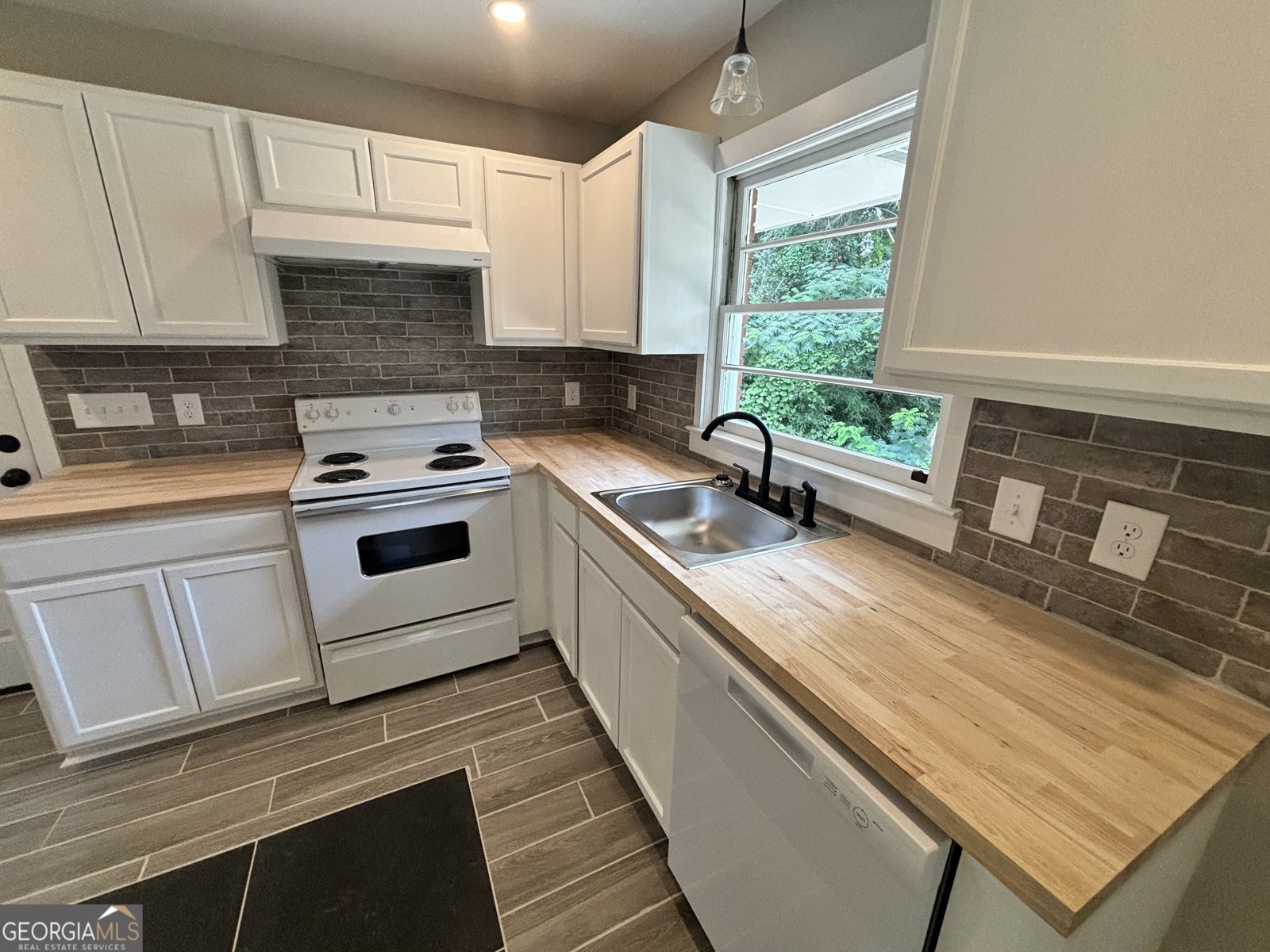 766 Crockett Drive Columbus - 3