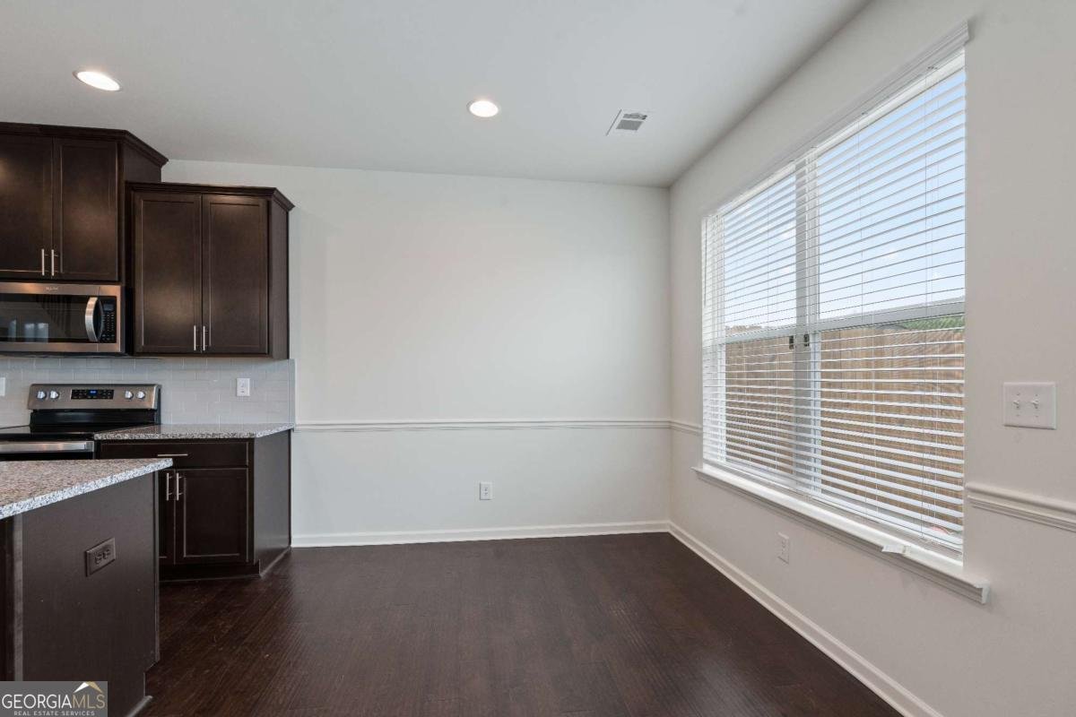 2231 BEDELL Drive Conyers - 6