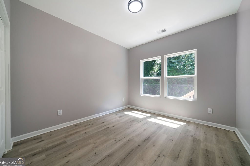 306 Strand Street Rome - 17
