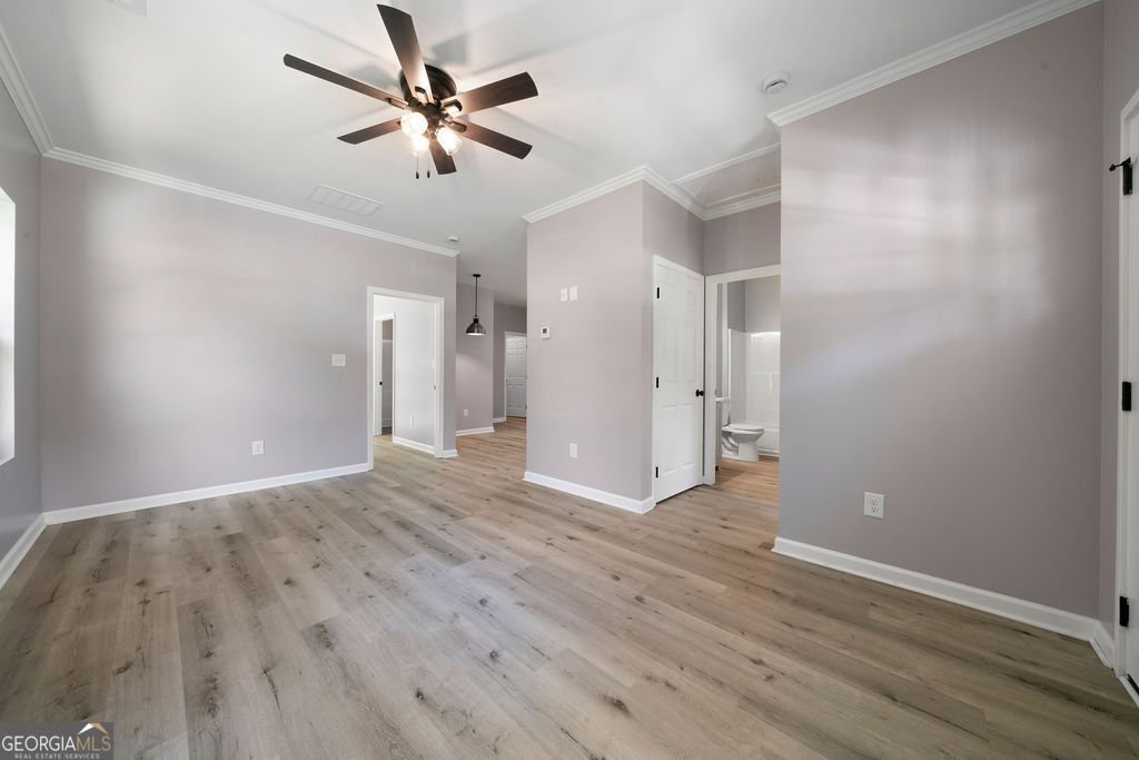 306 Strand Street Rome - 7