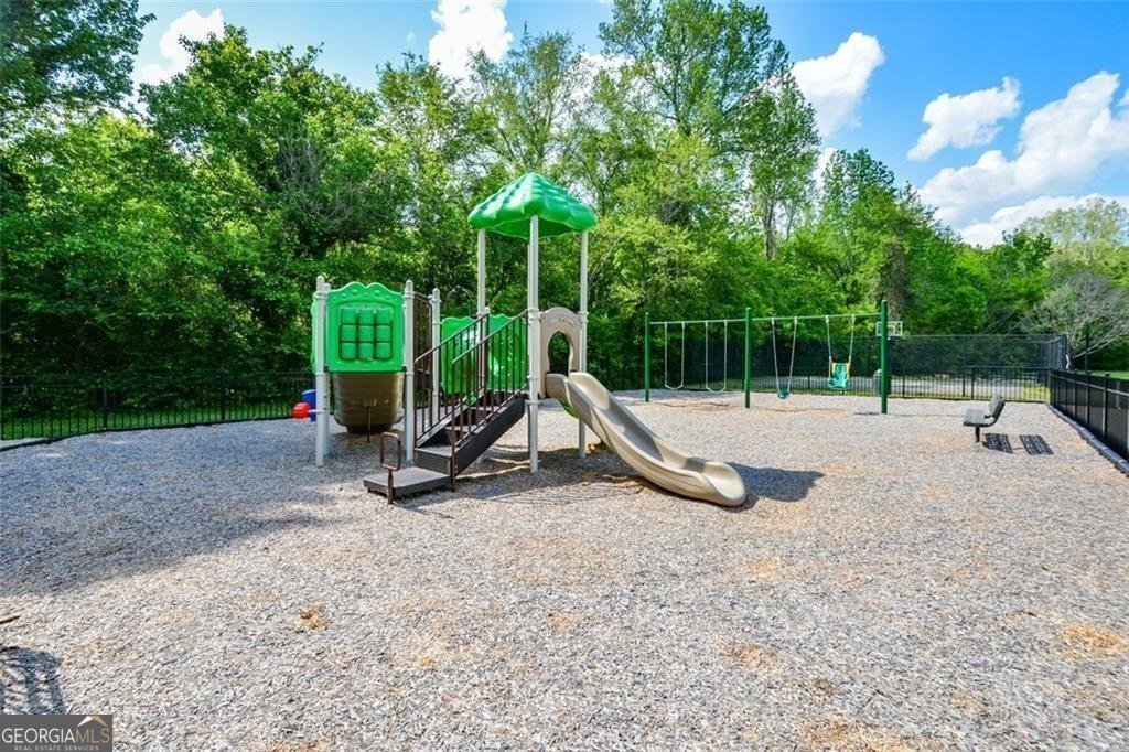 200 Ennisbrook Drive Smyrna - 20