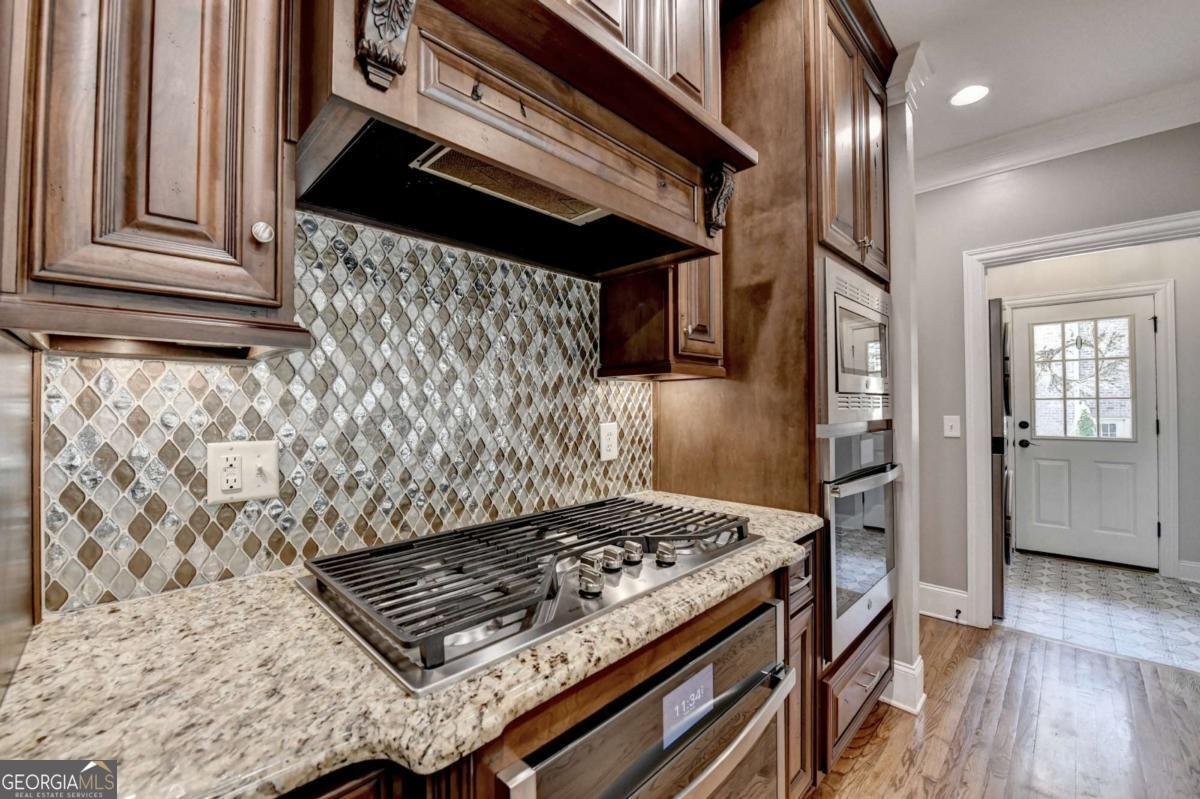 10020 Normandy Lane Suwanee - 17
