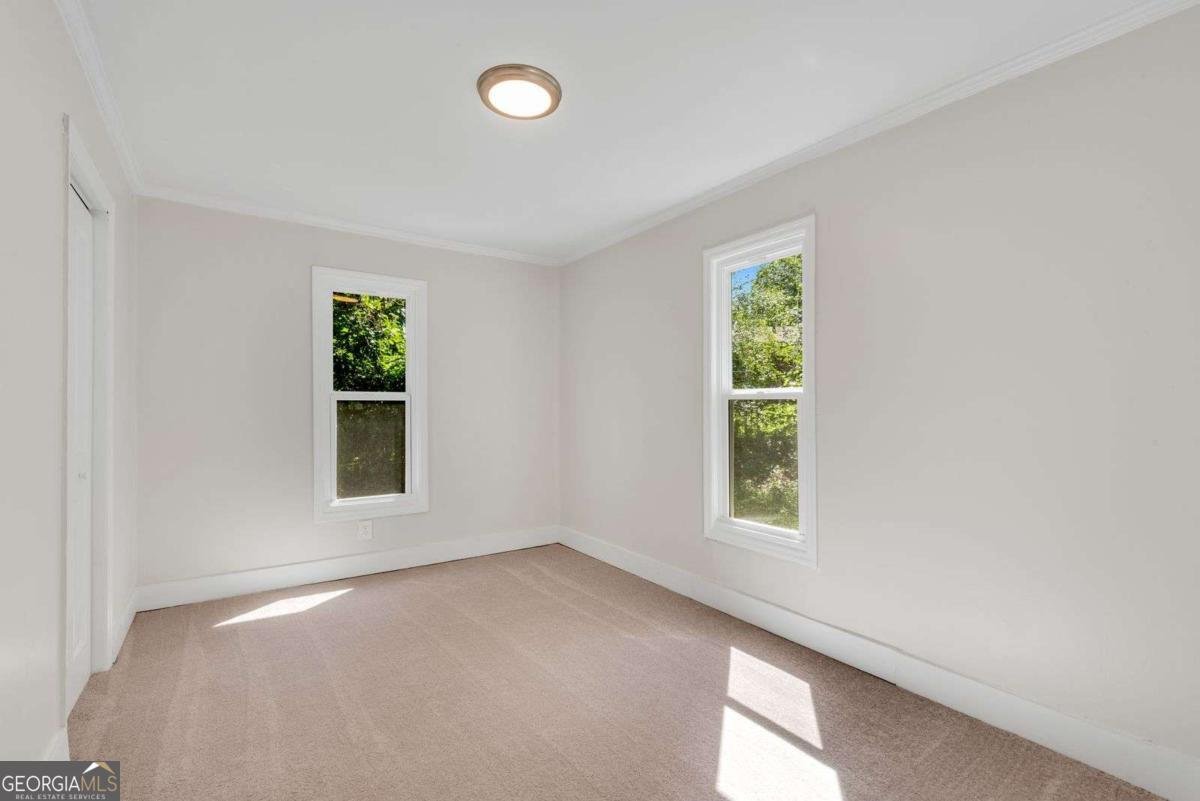 356 Lake Drive Atlanta - 20
