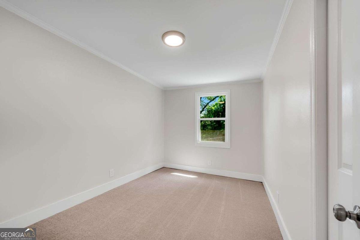 356 Lake Drive Atlanta - 25