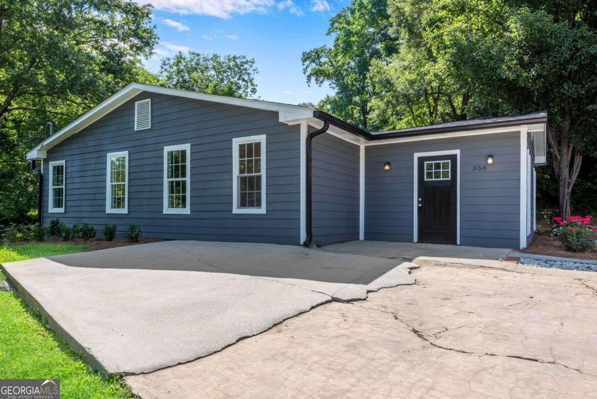 356 Lake Drive Atlanta - 48