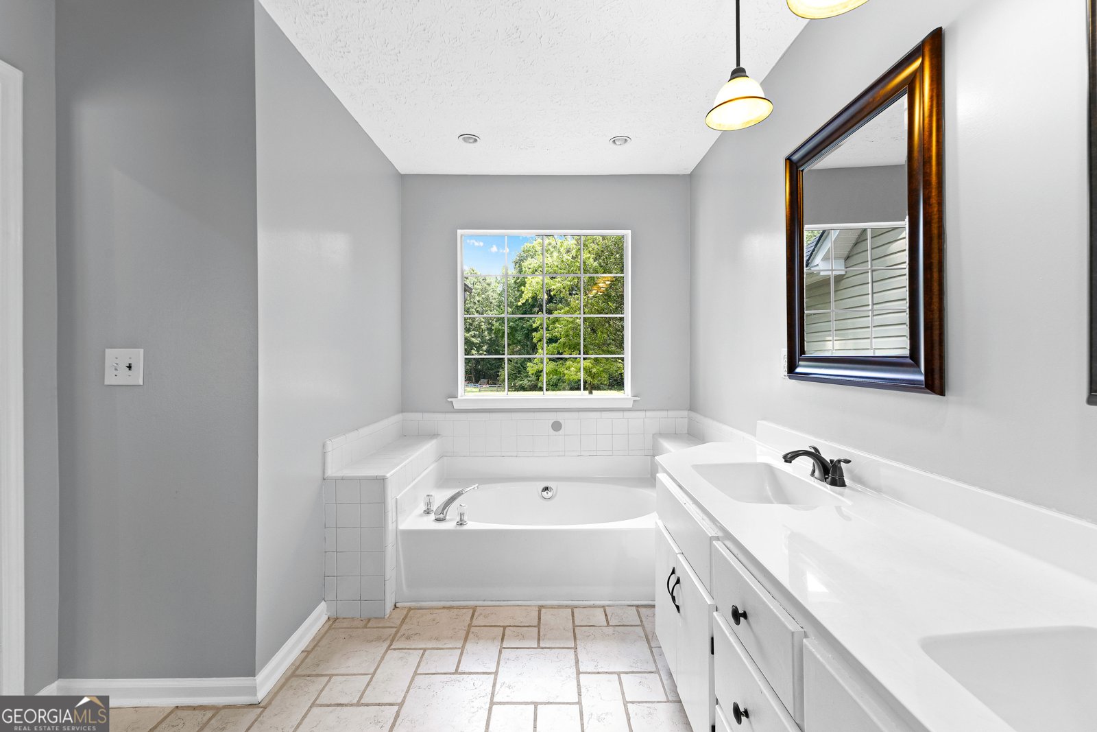 80 Austin Woods Drive Senoia - 28