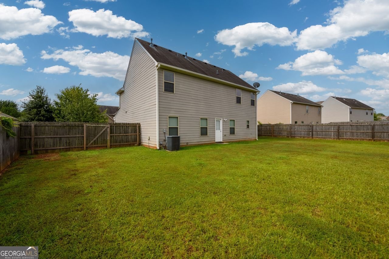 3463 SANDSTONE Trail Conyers - 35