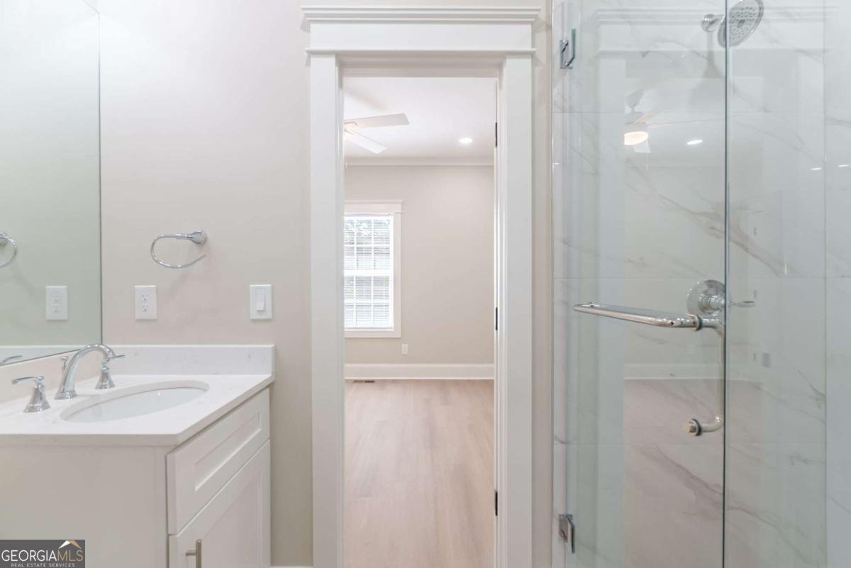 540 Sunset Avenue Comer - 12