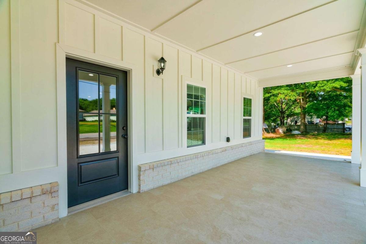 540 Sunset Avenue Comer - 21