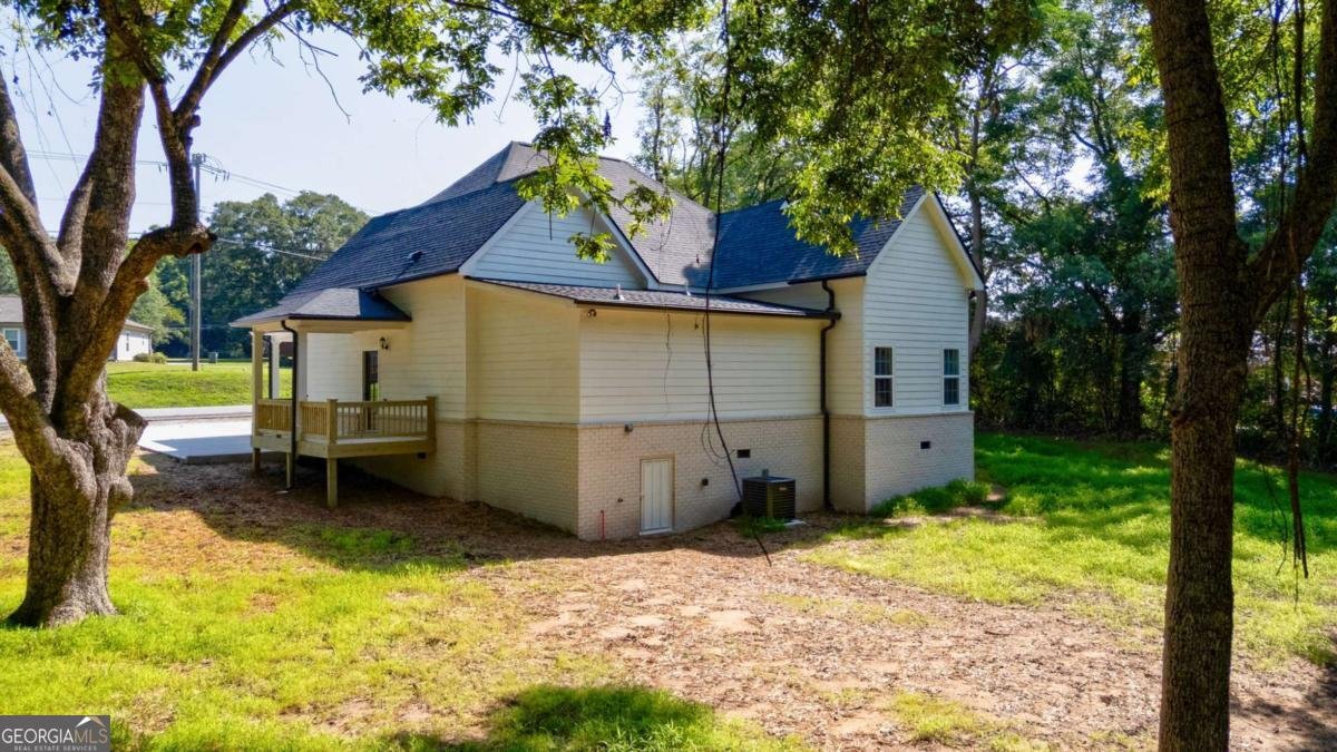 540 Sunset Avenue Comer - 33