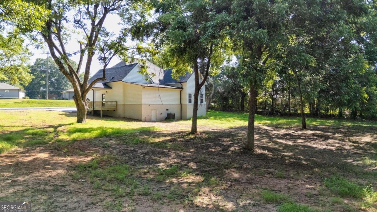 540 Sunset Avenue Comer - 42