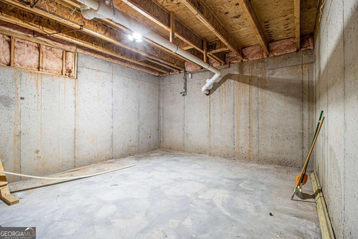 3710 Ridgefair Drive Cumming - 31
