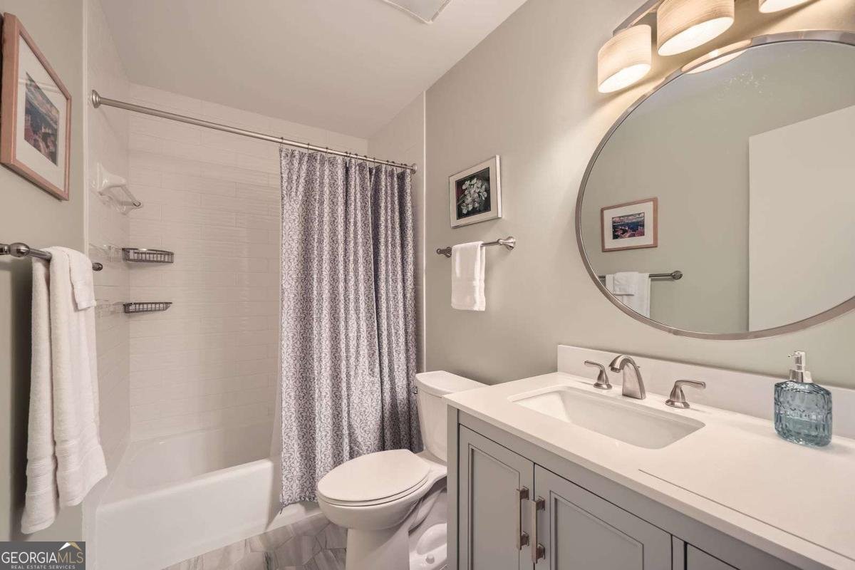 3440 Ashwood Lane Atlanta - 25