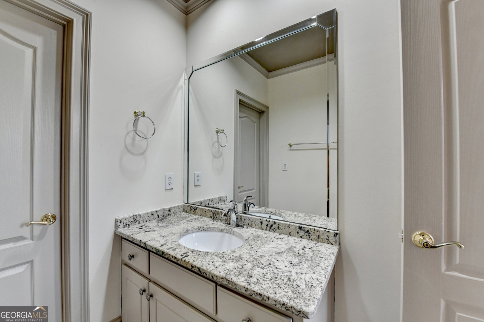 8455 Abingdon Lane Duluth - 38