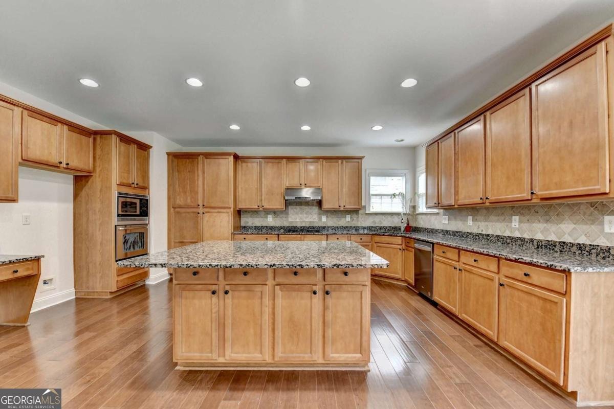 5485 SANDSTONE Court Cumming - 16