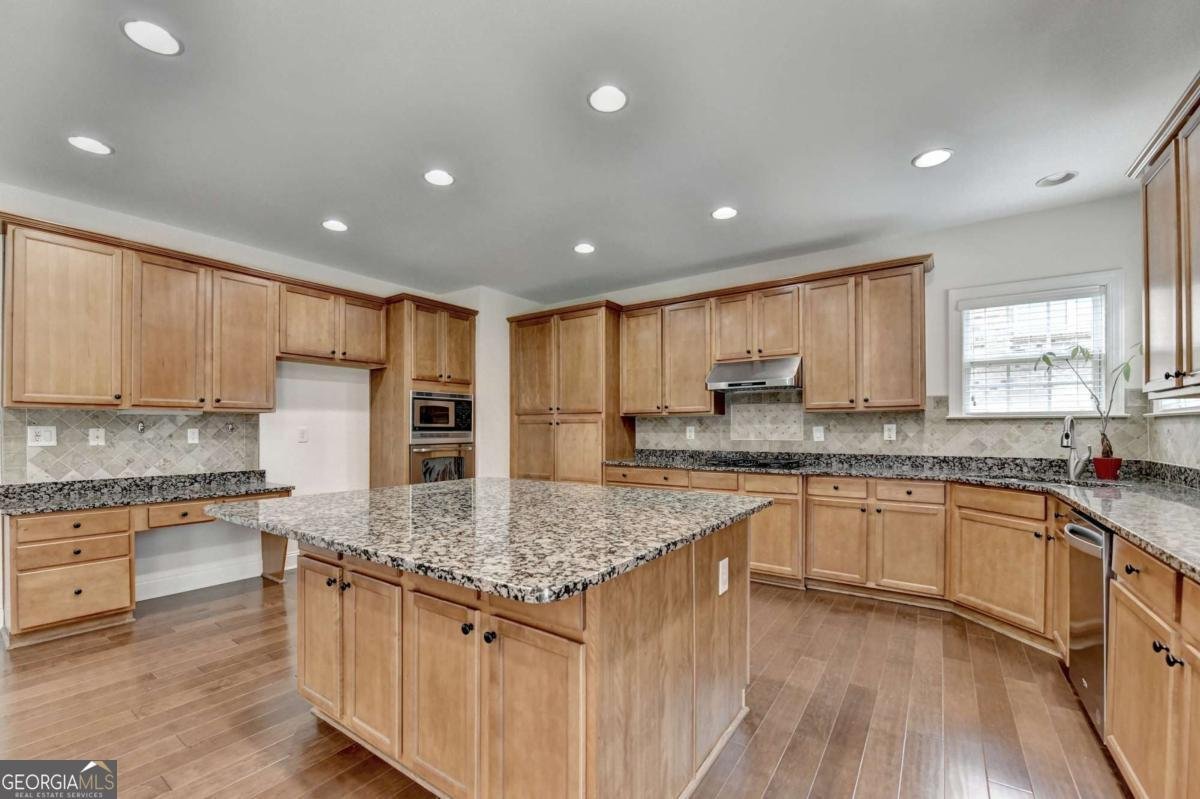 5485 SANDSTONE Court Cumming - 17