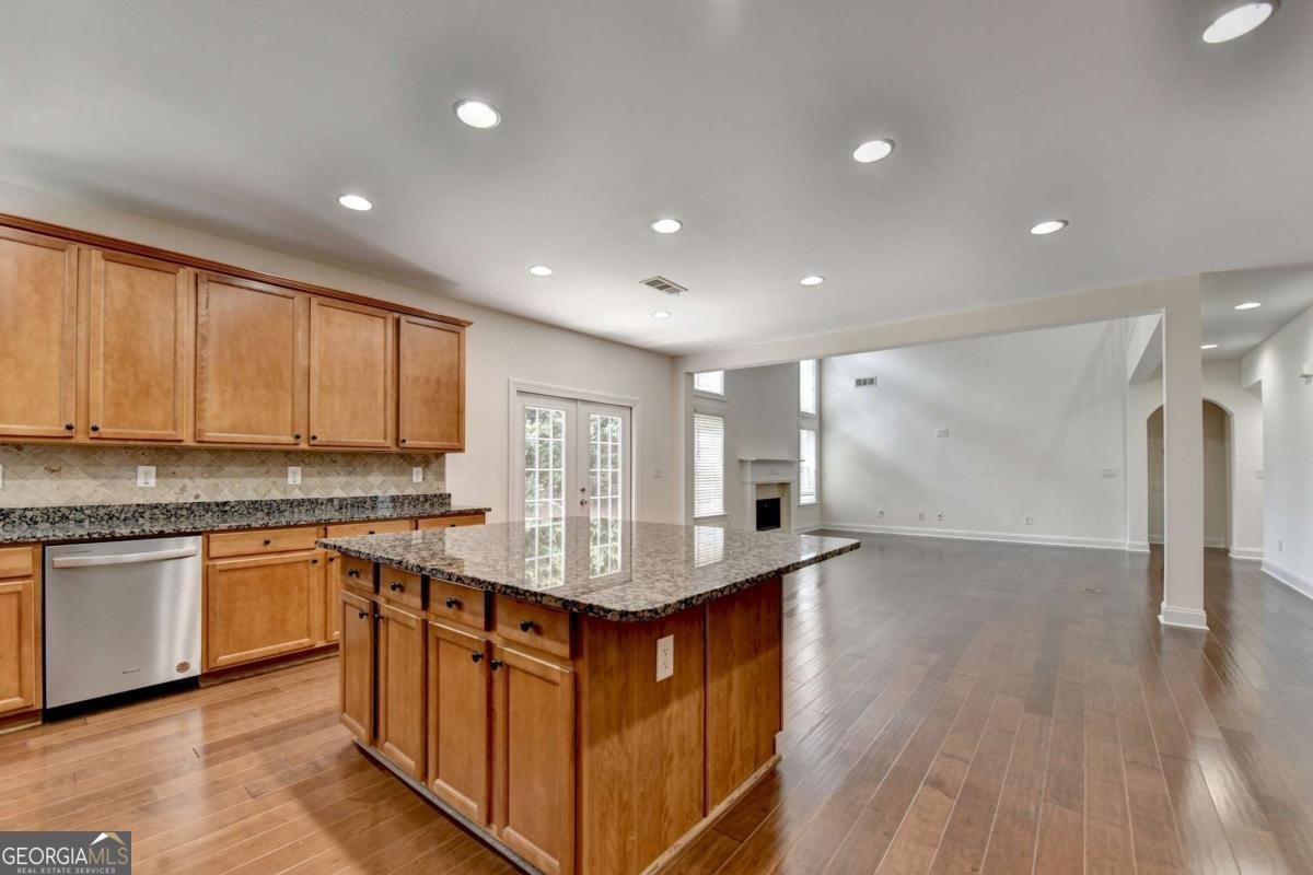5485 SANDSTONE Court Cumming - 22