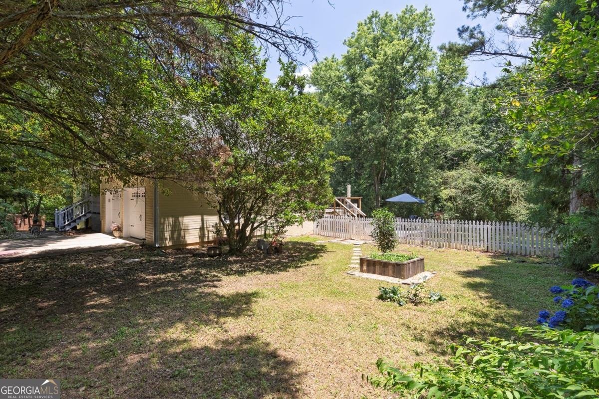 6380 Concord Road Cumming - 28