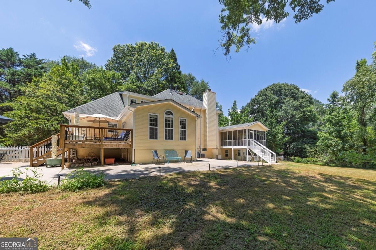 6380 Concord Road Cumming - 29