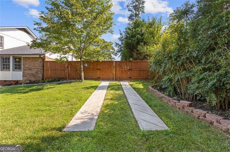 425 HOUZE ROSWELL - 14